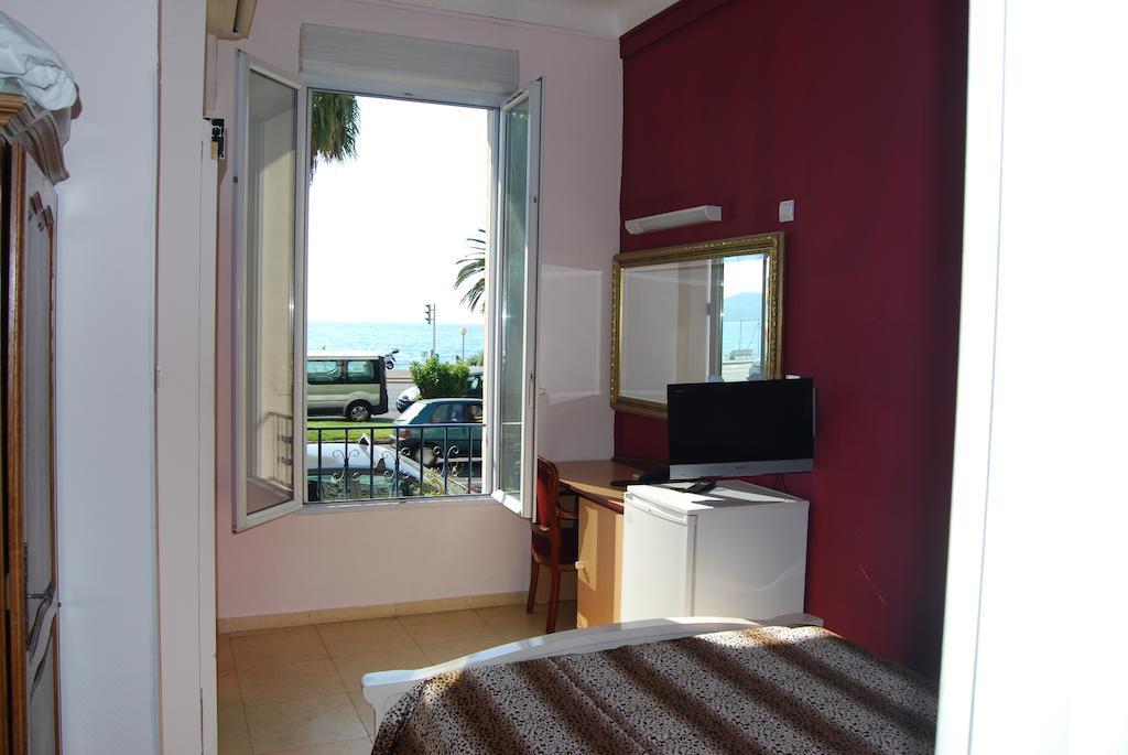 Hôtel Azur Nizza Kültér fotó