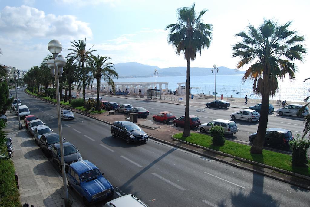 Hôtel Azur Nizza Kültér fotó