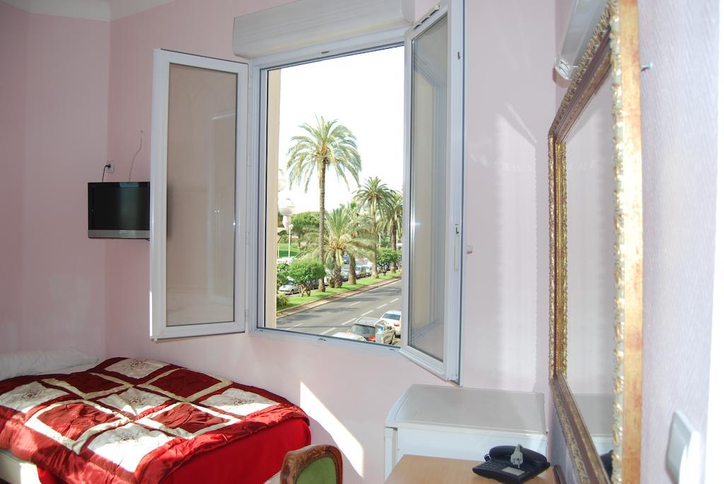 Hôtel Azur Nizza Kültér fotó